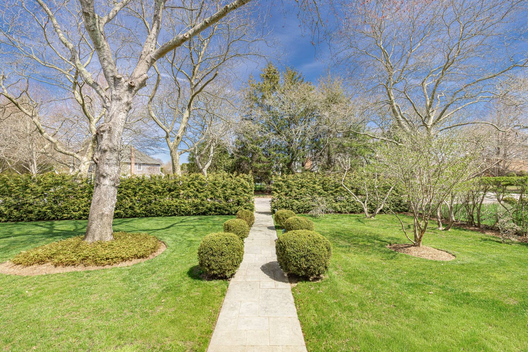  Southampton Village Turnkey Residence Location, Location - 物件實景