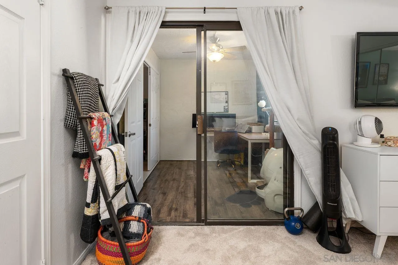 Alpine, California, 91901, United States, 2 Bedrooms Bedrooms, ,2 BathroomsBathrooms,Residential,For Sale,1902222
