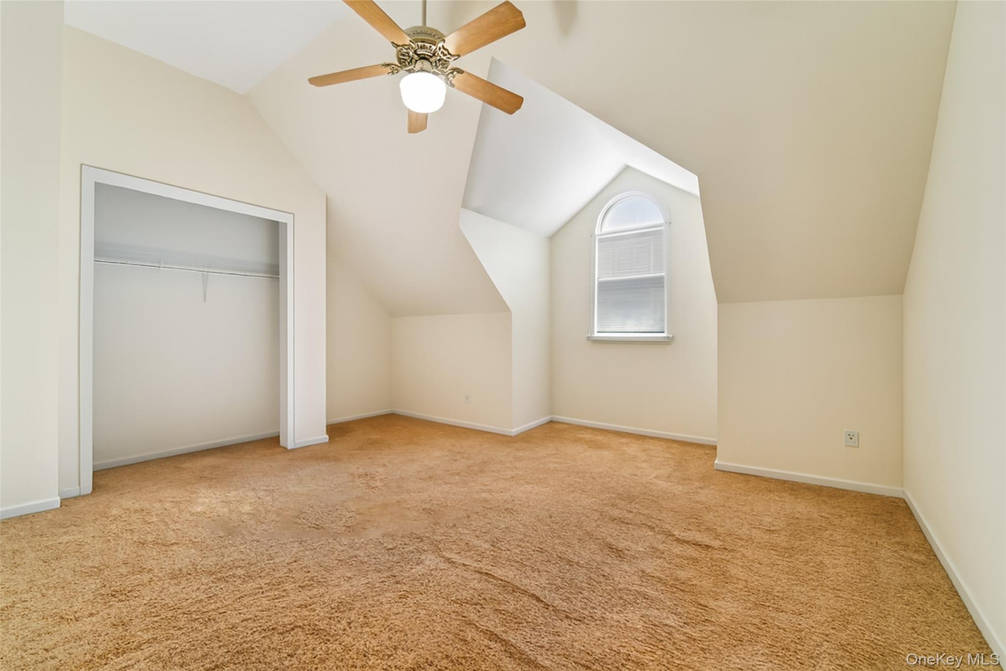 Washingtonville, New York, 10992, United States, 4 Bedrooms Bedrooms, ,4 BathroomsBathrooms,Residential,For Sale,2017576