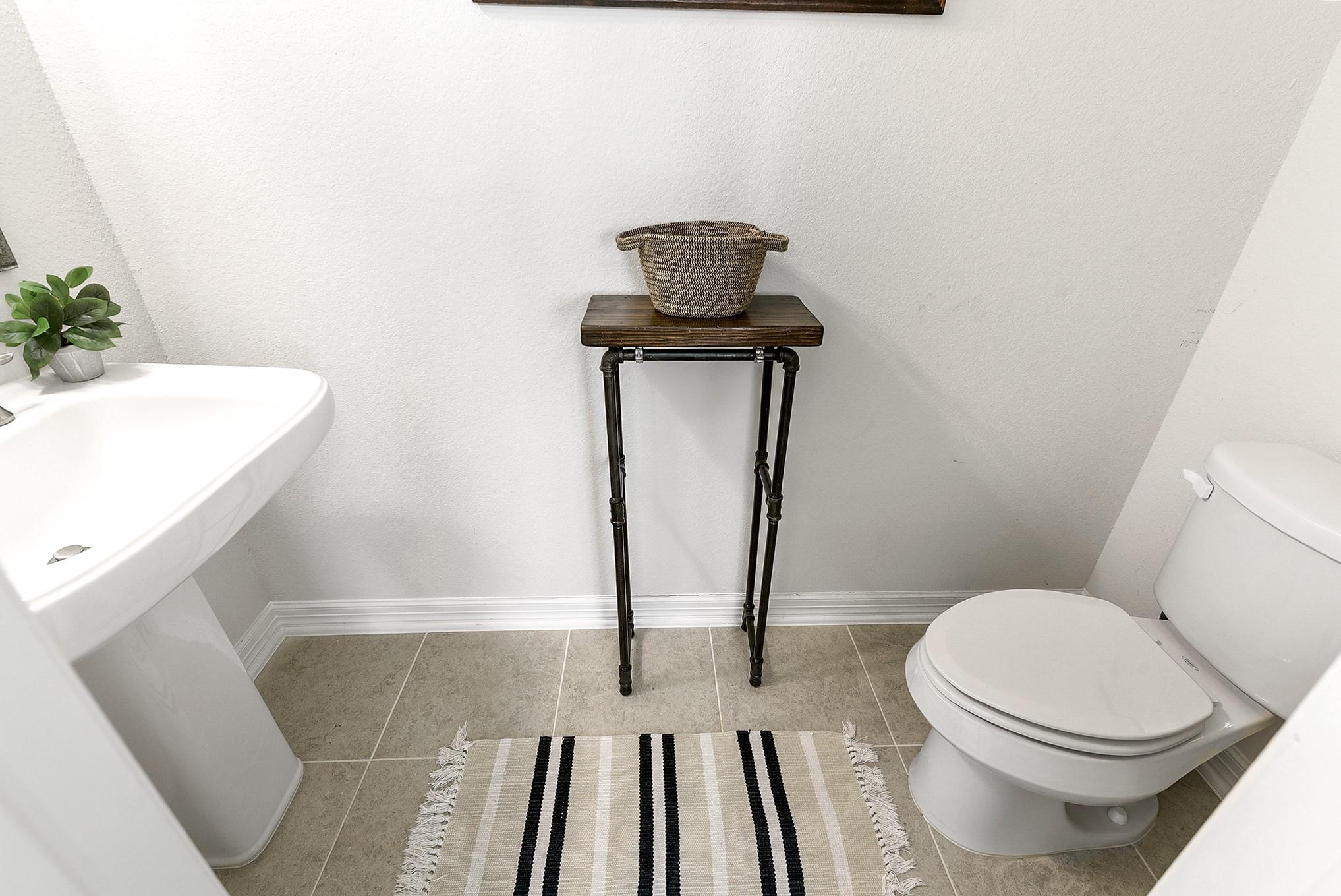 Katy, Texas, 77494, United States, 4 Bedrooms Bedrooms, ,5 BathroomsBathrooms,Residential,For Sale,1982893