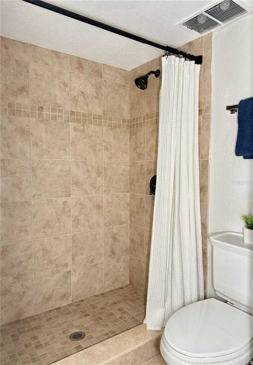 Temple Terrace, Florida, 33637, United States, 3 Bedrooms Bedrooms, ,4 BathroomsBathrooms,Residential,For Sale,1982268