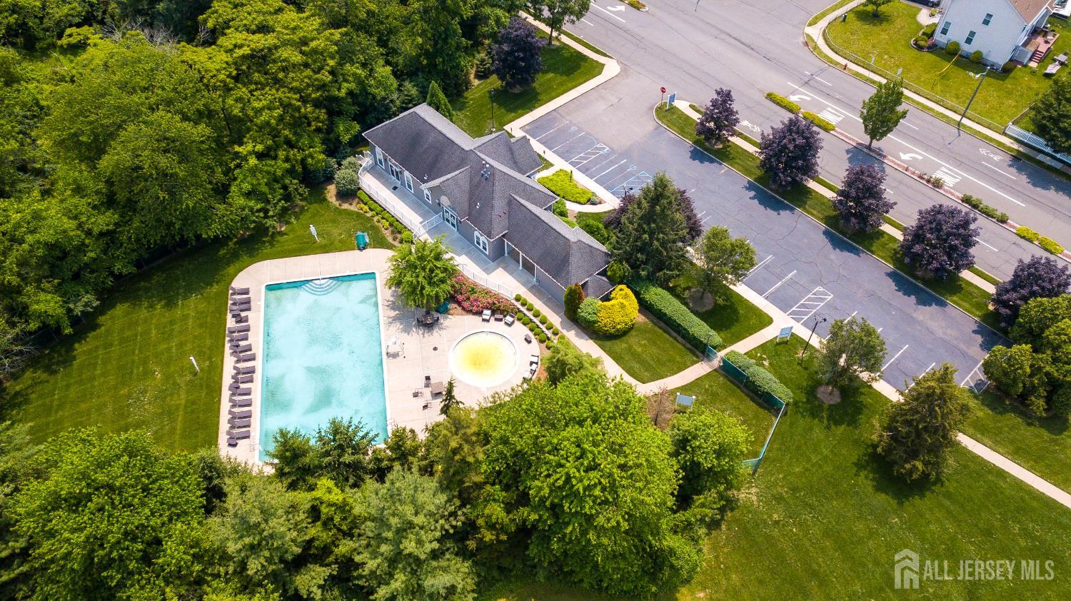 North Brunswick, New Jersey, 08902, United States, 3 Bedrooms Bedrooms, ,3 BathroomsBathrooms,Residential,For Sale,1937029