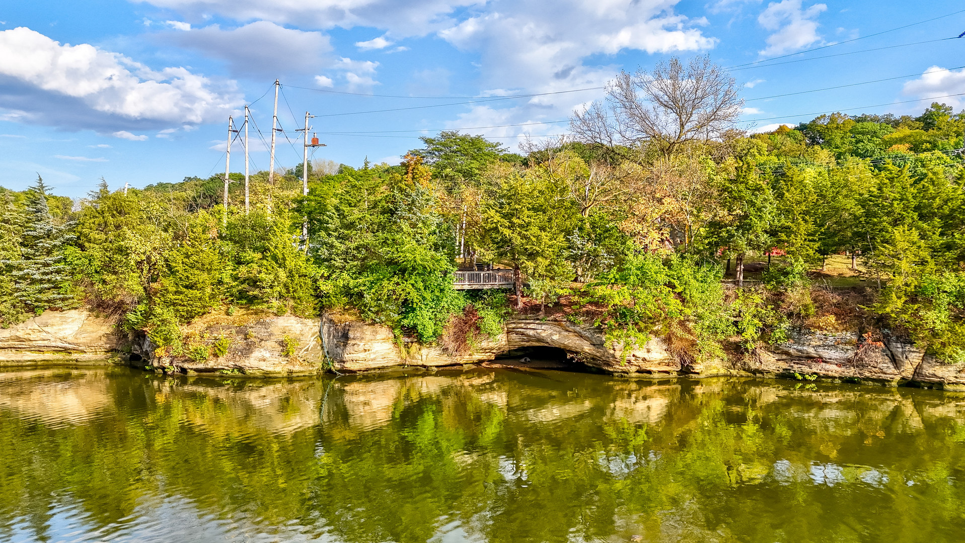 Ottawa, Illinois, 61350, United States, 3 Bedrooms Bedrooms, ,3 BathroomsBathrooms,Residential,For Sale,1957574