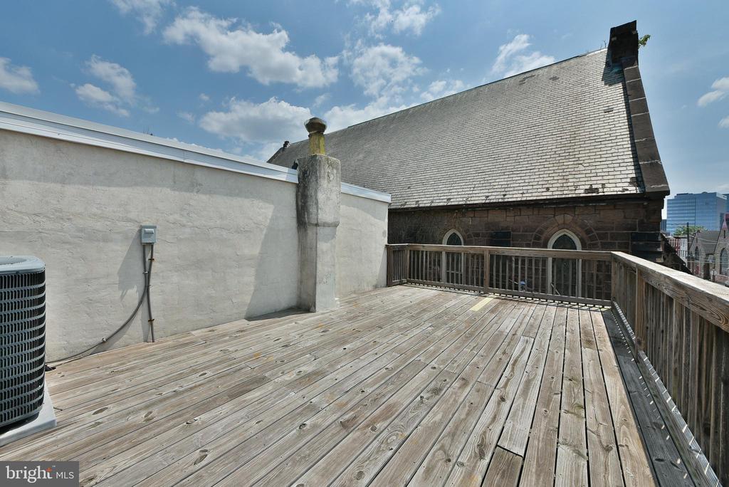 Philadelphia, Pennsylvania, 19104, United States, 3 Bedrooms Bedrooms, ,4 BathroomsBathrooms,Residential,For Sale,1905918