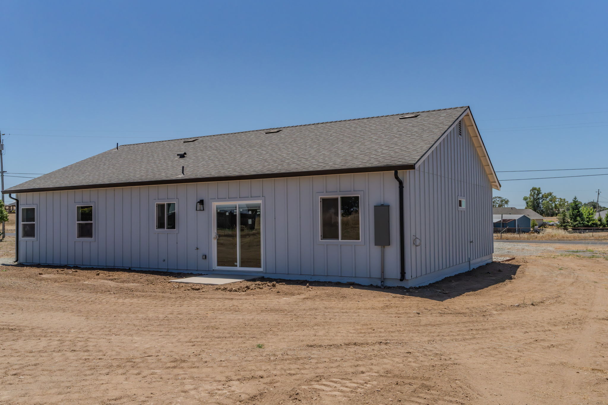  1916 Village Drive, Ione, CA 95640 - 物件實景