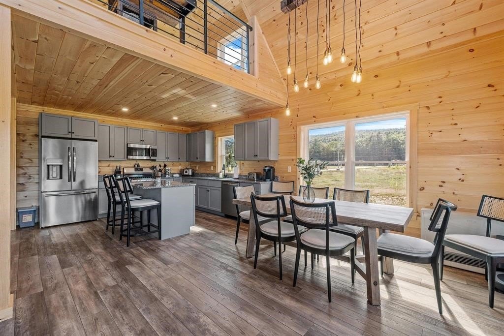 Thornton, New Hampshire, 03285, United States, 3 Bedrooms Bedrooms, ,3 BathroomsBathrooms,Residential,For Sale,1887581