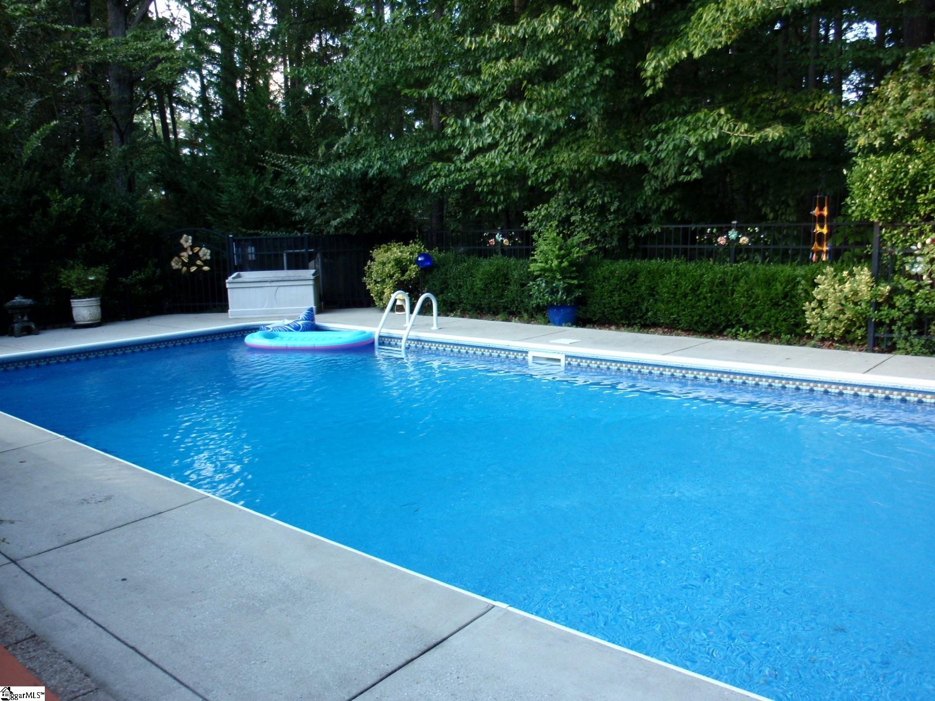 Seneca, South Carolina, 29672, United States, 4 Bedrooms Bedrooms, ,3 BathroomsBathrooms,Residential,For Sale,1927213