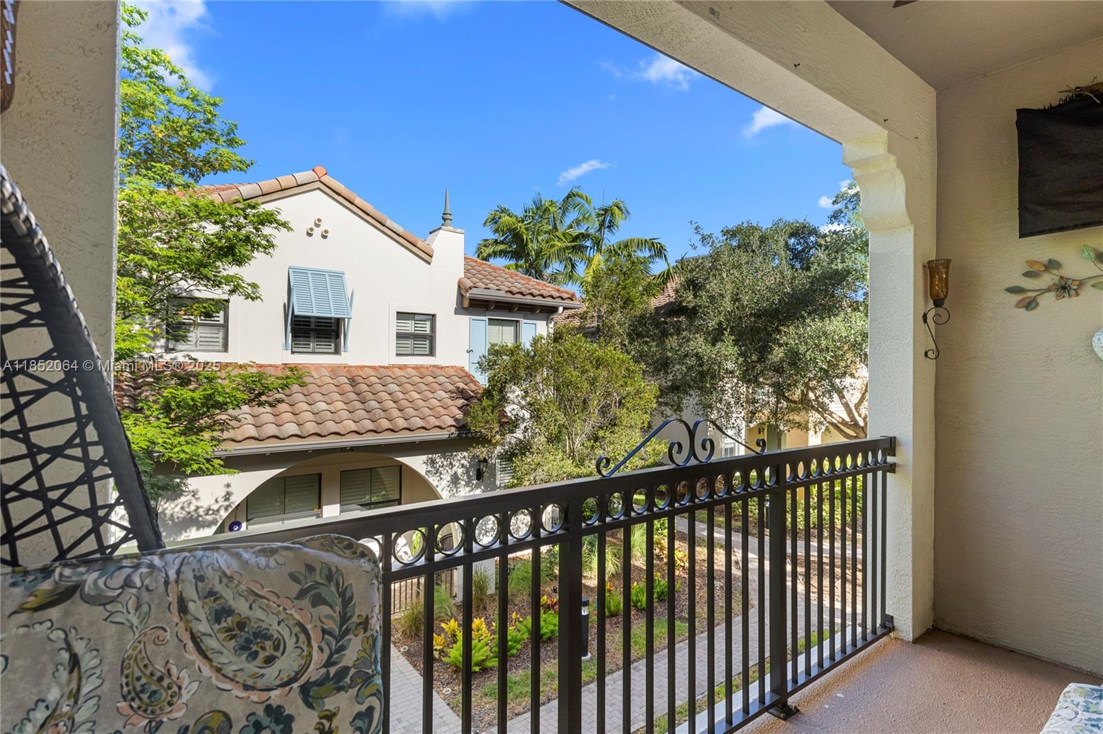 Sunrise, Florida, 33323, United States, 3 Bedrooms Bedrooms, ,3 BathroomsBathrooms,Residential,For Sale,1908528