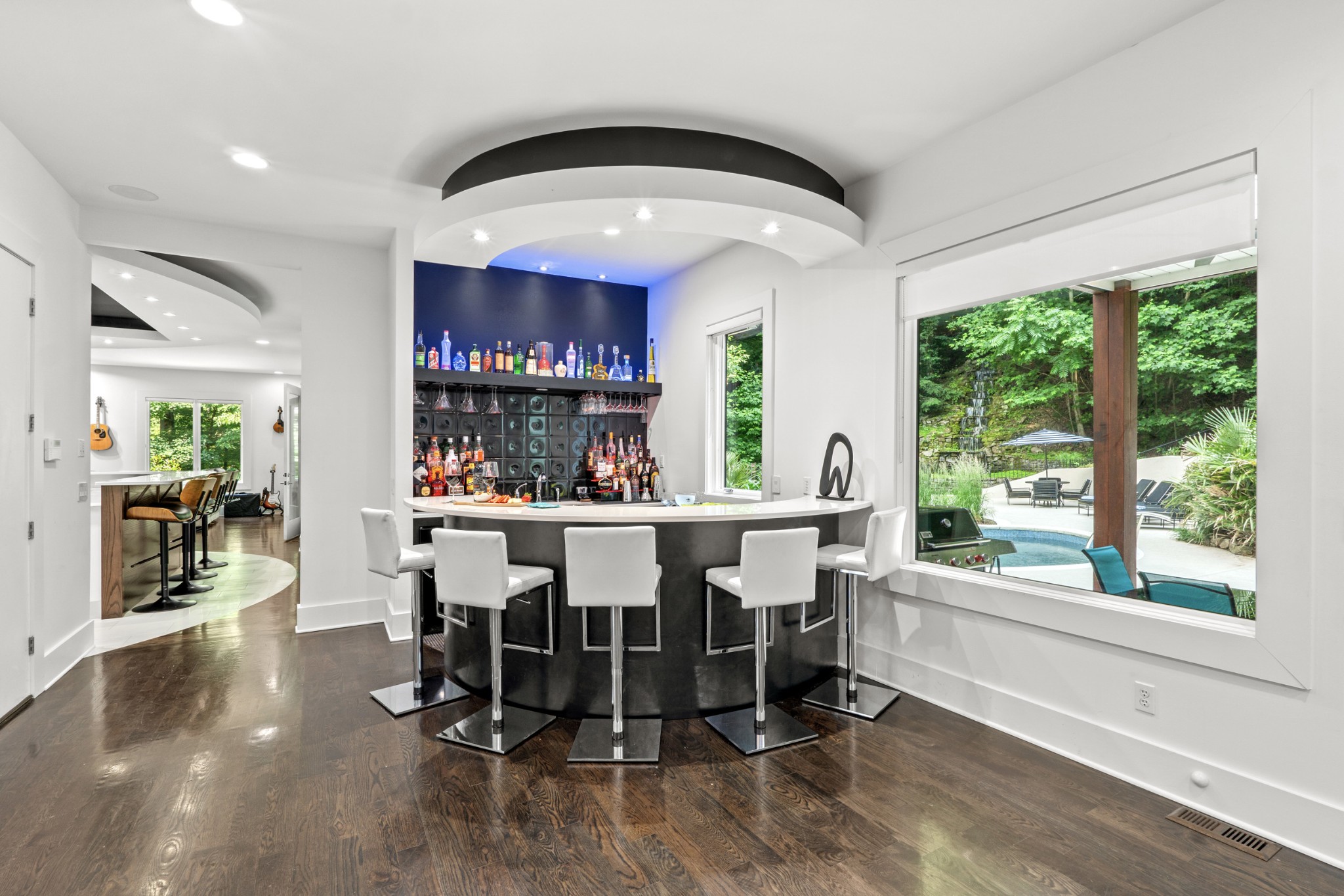 Nashville, Tennessee, 37215, United States, 5 Bedrooms Bedrooms, ,11 BathroomsBathrooms,Residential,For Sale,1885456