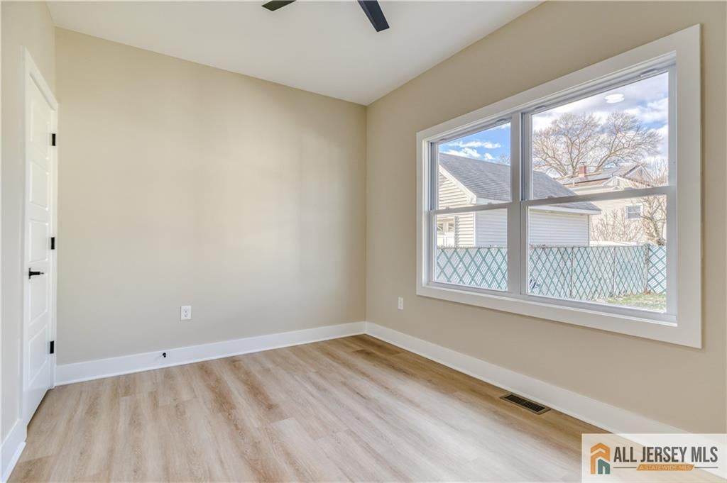 South River, New Jersey, 08882, United States, 5 Bedrooms Bedrooms, ,4 BathroomsBathrooms,Residential,For Sale,1995438