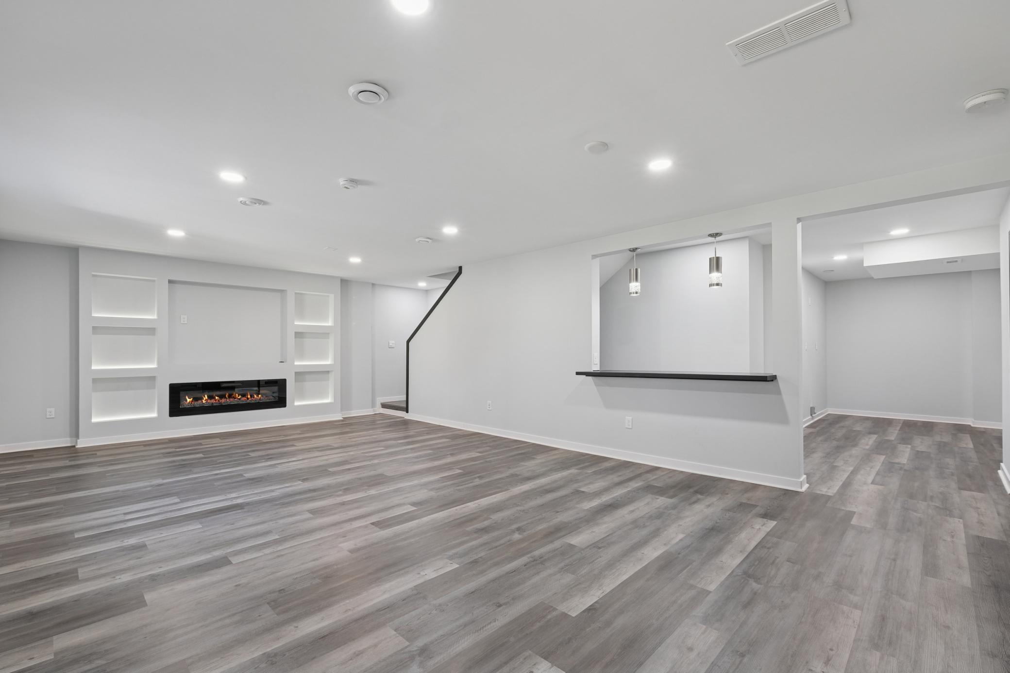 Champlin, Minnesota, 55316, United States, 5 Bedrooms Bedrooms, ,2 BathroomsBathrooms,Residential,For Sale,1991646