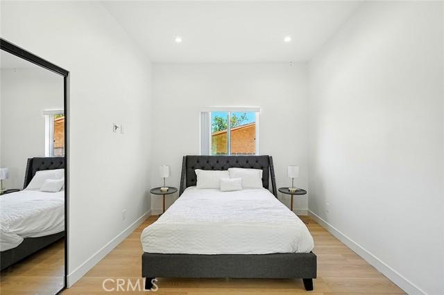 Paramount, California, 90723, United States, ,Residential,For Sale,1936983