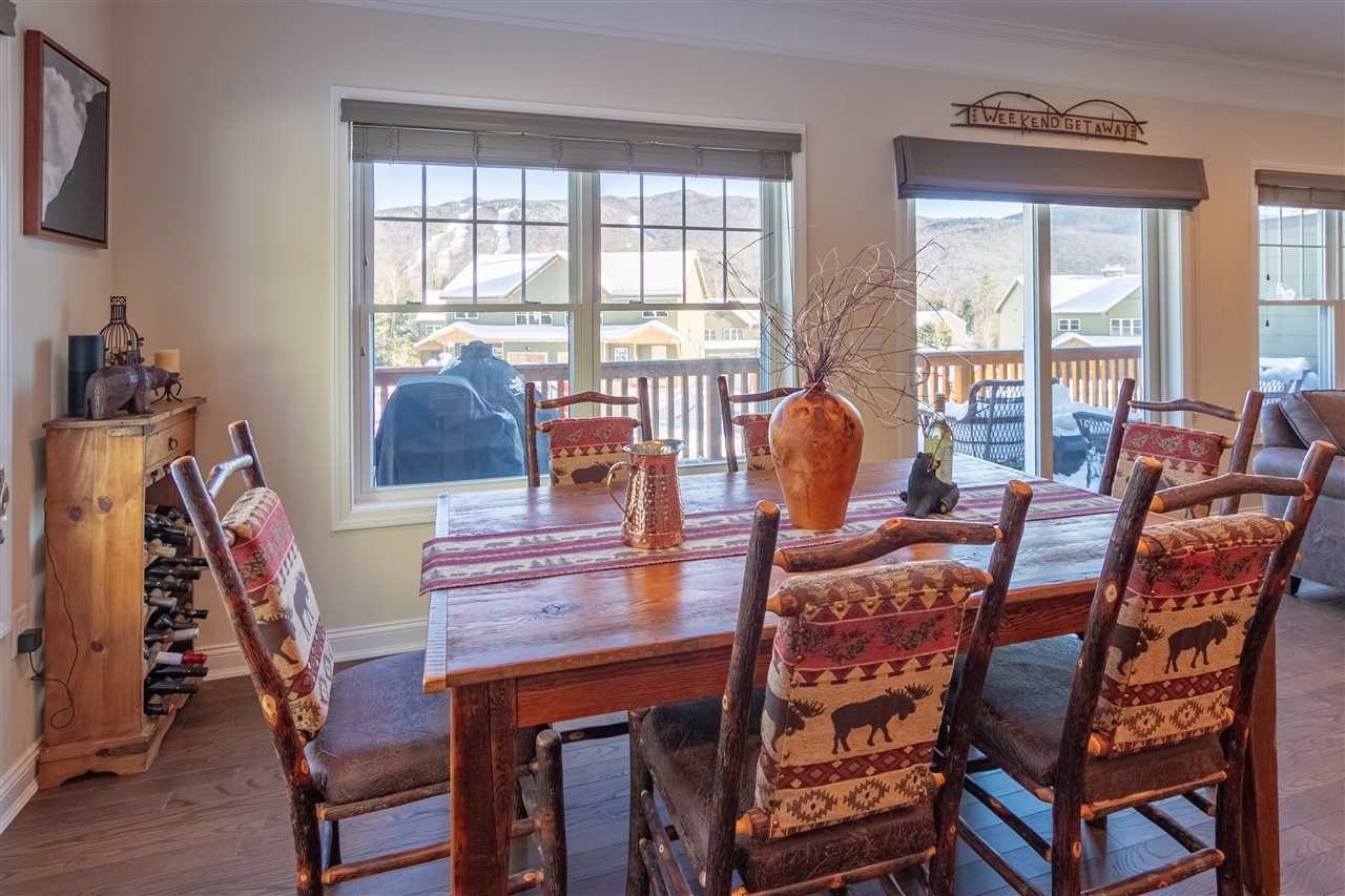 Lincoln, New Hampshire, 03251, United States, 5 Bedrooms Bedrooms, ,5 BathroomsBathrooms,Residential,For Sale,1978136