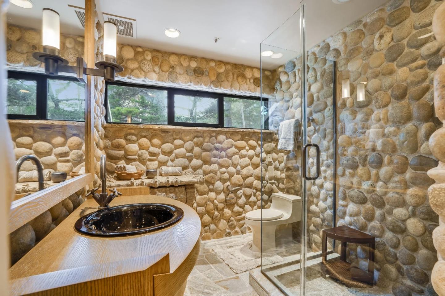 Carmel Highlands, California, 93923, United States, 13 Bedrooms Bedrooms, ,17 BathroomsBathrooms,Residential,For Sale,1917407