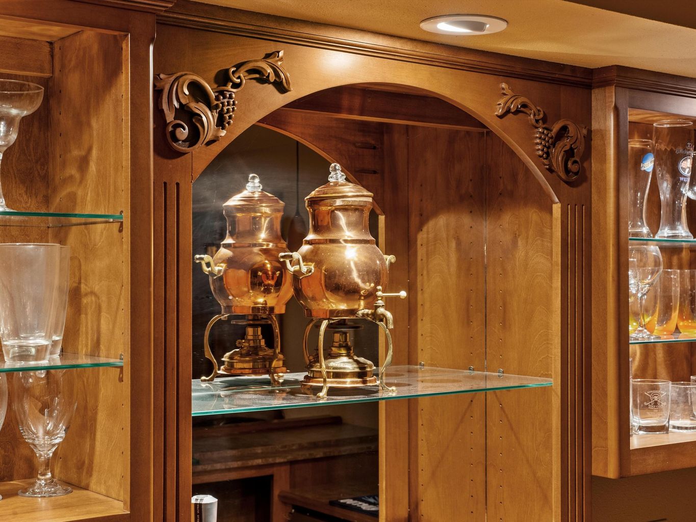 Manitowoc, Wisconsin, 54220, United States, 4 Bedrooms Bedrooms, ,4 BathroomsBathrooms,Residential,For Sale,1982773