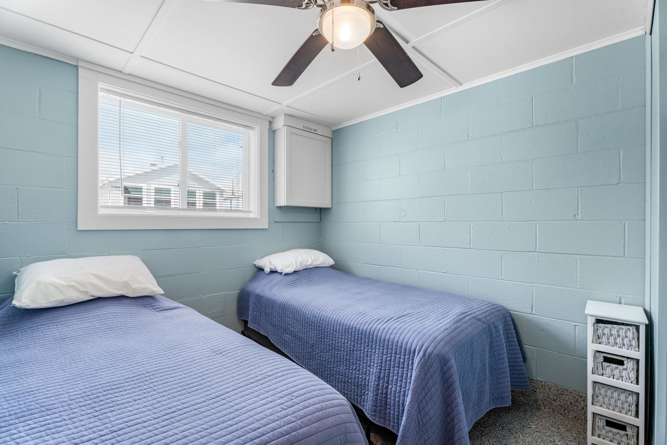  27 Concord Avenue, Hampton, NH, 03842 - 物件實景