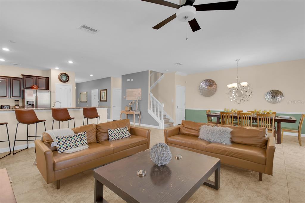 Davenport, Florida, 33896, United States, 8 Bedrooms Bedrooms, ,5 BathroomsBathrooms,Residential,For Sale,1827477