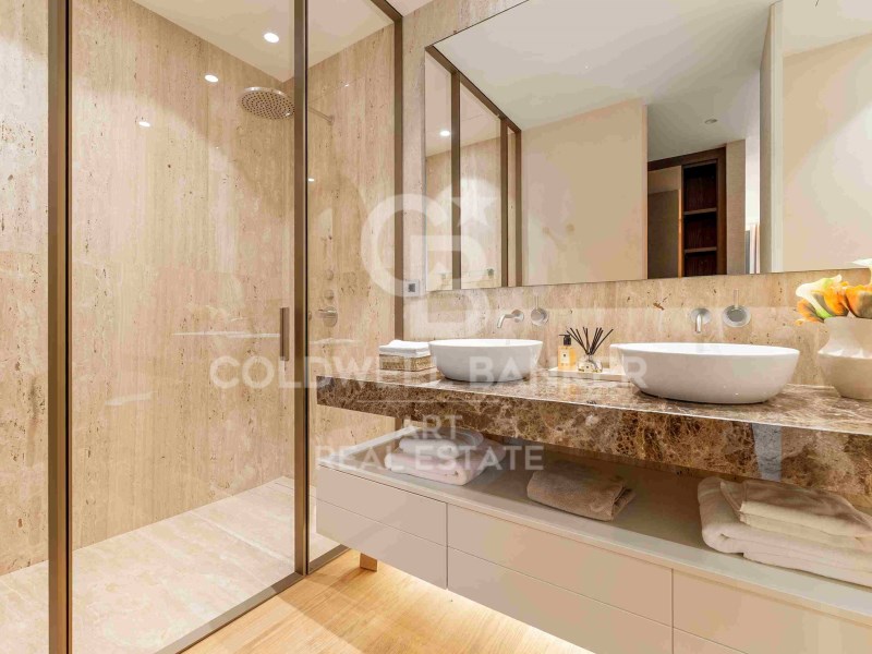 Marbella, Andalusia, ES, 4 Bedrooms Bedrooms, ,4 BathroomsBathrooms,Residential,For Sale,1883039