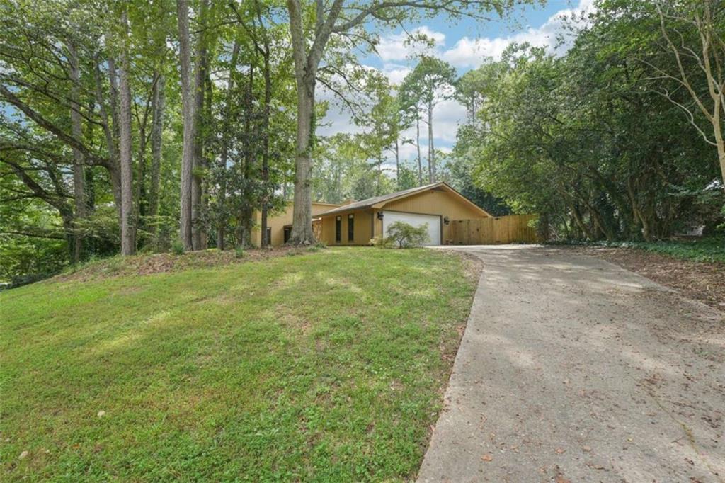 Marietta, Georgia, 30068, United States, 4 Bedrooms Bedrooms, ,3 BathroomsBathrooms,Residential,For Sale,1977177