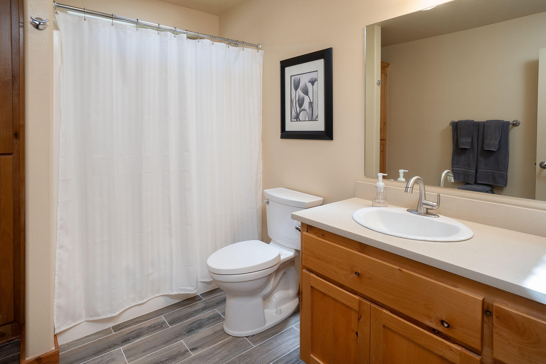 La Pine, Oregon, 97739, United States, 3 Bedrooms Bedrooms, ,2 BathroomsBathrooms,Residential,For Sale,1885298