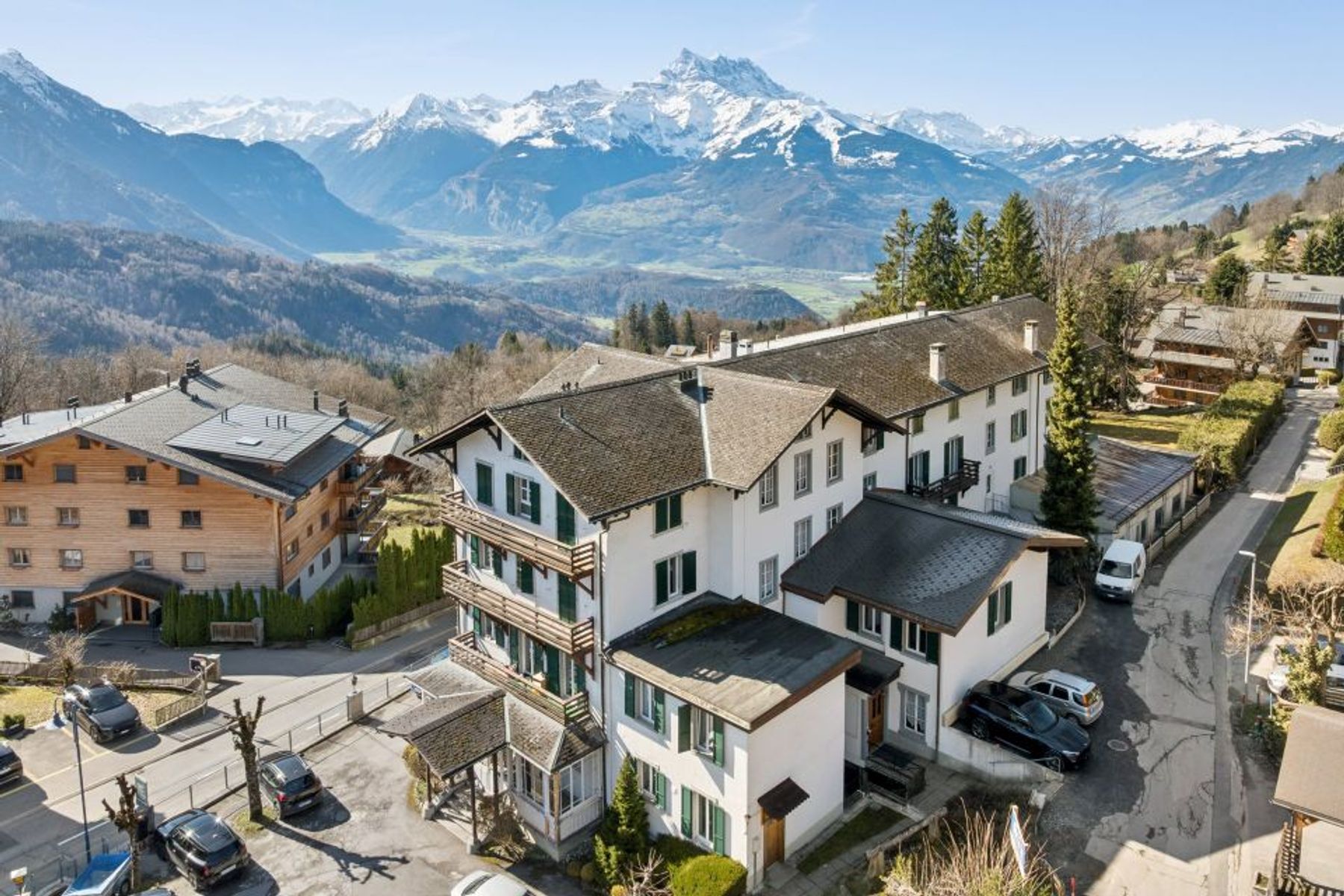  In Villars, 4p bright, renovated, with private entrance, possible profession. - 物件實景
