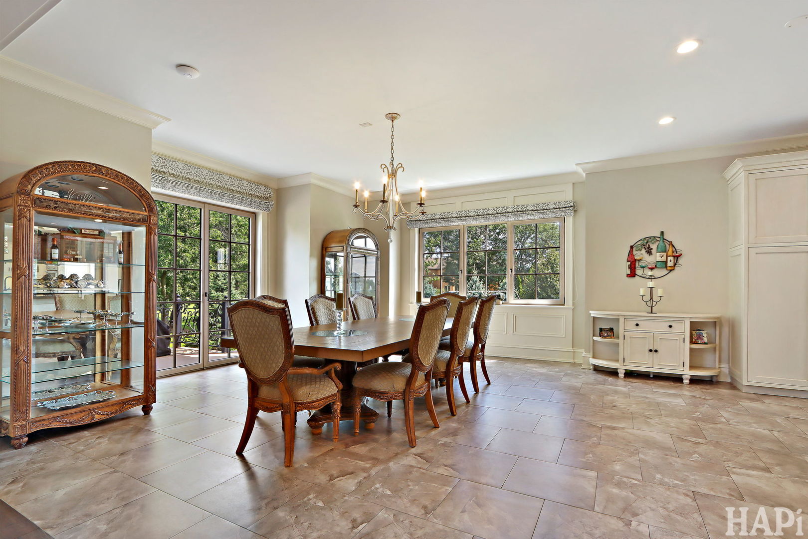 South Barrington, Illinois, 60010, United States, 5 Bedrooms Bedrooms, ,6 BathroomsBathrooms,Residential,For Sale,1947968
