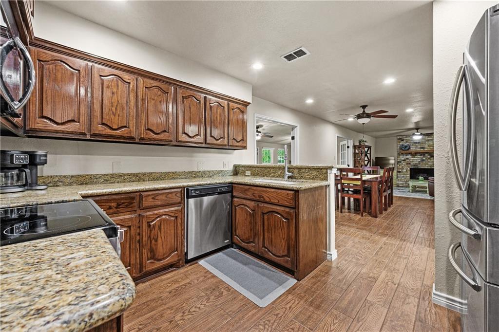 Corpus Christi, Texas, 78412, United States, 4 Bedrooms Bedrooms, ,4 BathroomsBathrooms,Residential,For Sale,1847108