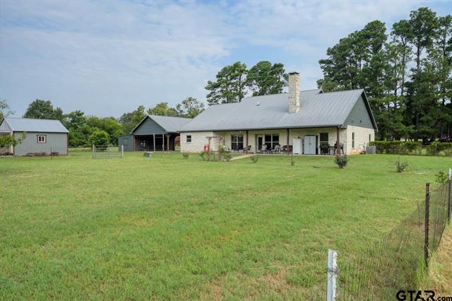 Lindale, Texas, 75771, United States, 4 Bedrooms Bedrooms, ,3 BathroomsBathrooms,Residential,For Sale,1984429