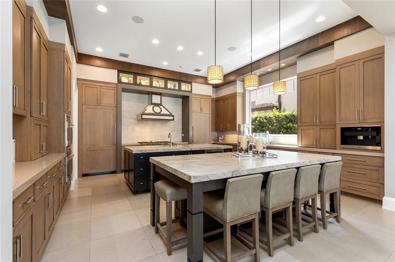 Lighthouse Point, Florida, 33064, United States, 7 Bedrooms Bedrooms, ,9 BathroomsBathrooms,Residential,For Sale,1949453