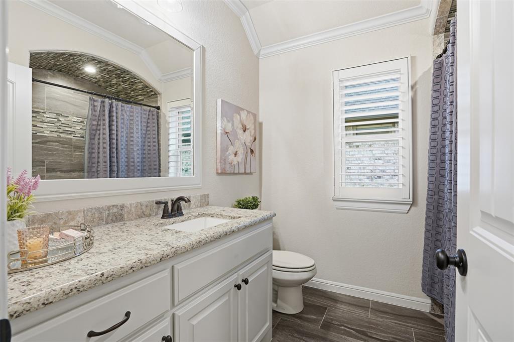 Granbury, Texas, 76048, United States, 4 Bedrooms Bedrooms, ,3 BathroomsBathrooms,Residential,For Sale,2001817