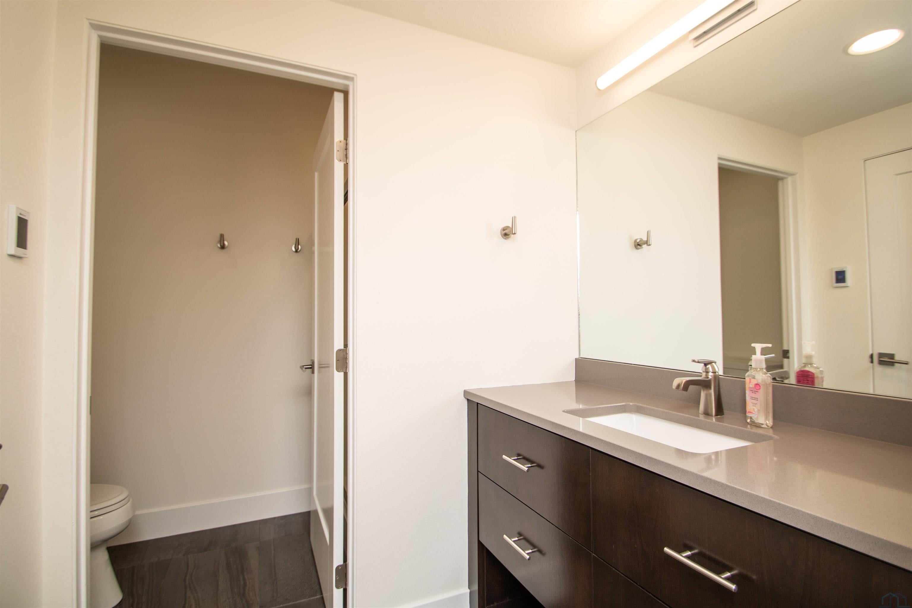 Jefferson, South Dakota, 57038, United States, 6 Bedrooms Bedrooms, ,3 BathroomsBathrooms,Residential,For Sale,1978978