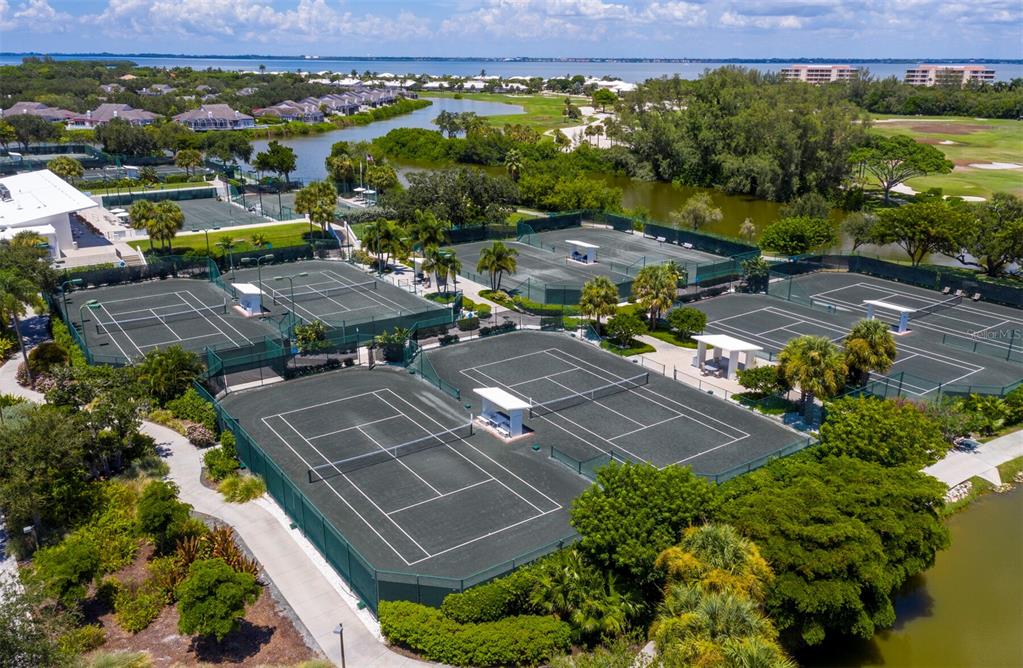 Longboat Key, Florida, 34228, United States, 3 Bedrooms Bedrooms, ,4 BathroomsBathrooms,Residential,For Sale,1988041
