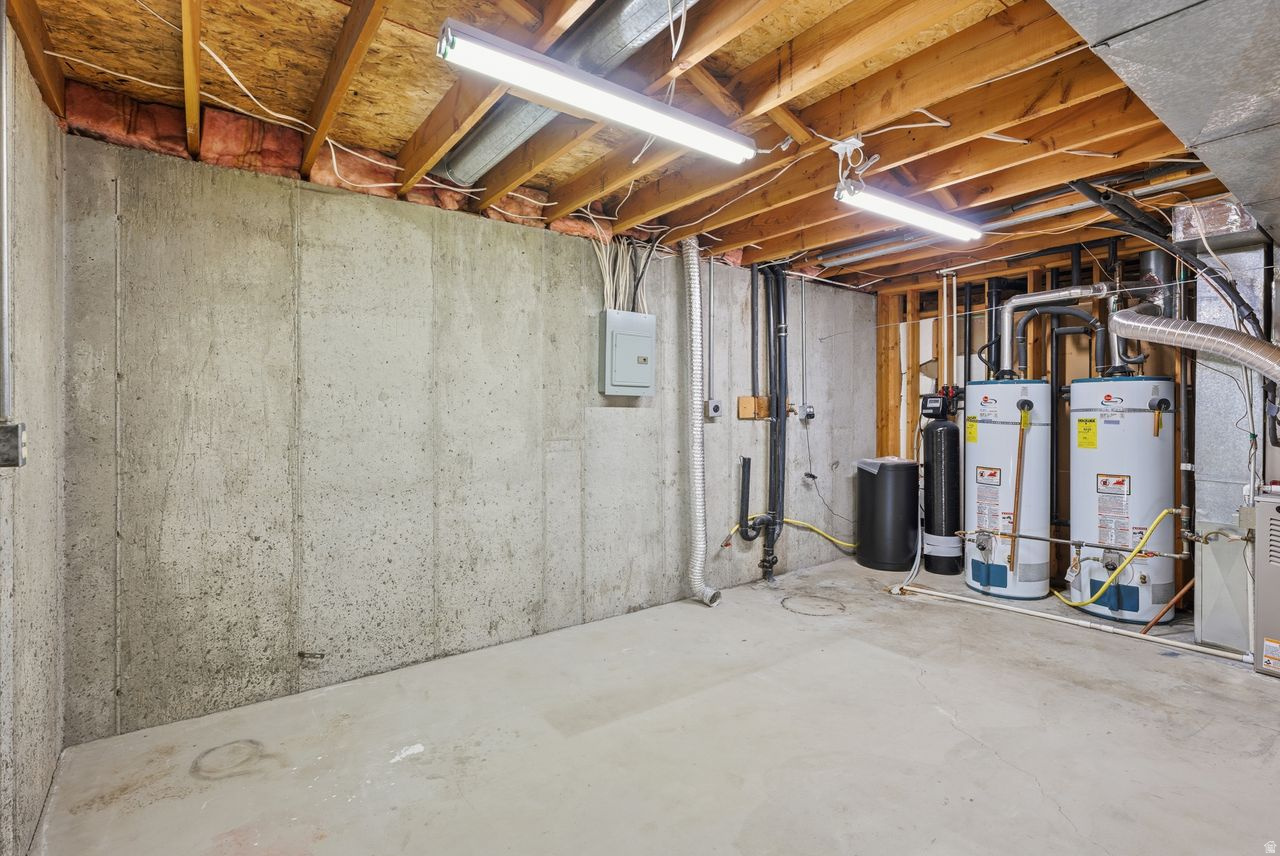 Lehi, Utah, 84043, United States, 4 Bedrooms Bedrooms, ,2 BathroomsBathrooms,Residential,For Sale,2000499