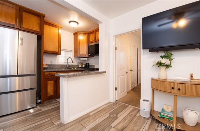 Los Angeles, California, 90001, United States, ,Residential,For Sale,2010027