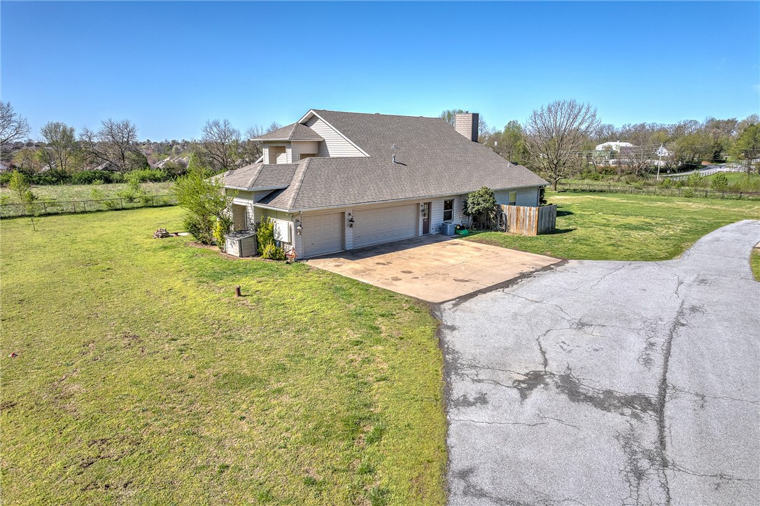 Rogers, Arkansas, 72758, United States, 3 Bedrooms Bedrooms, ,3 BathroomsBathrooms,Residential,For Sale,1908292