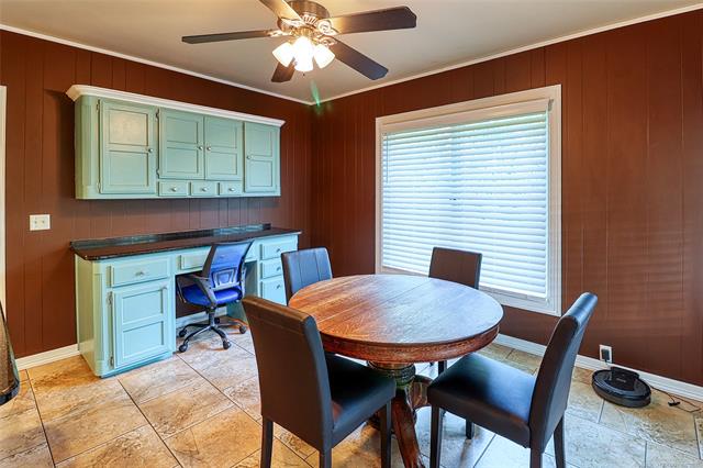 McAlester, Oklahoma, 74501, United States, 4 Bedrooms Bedrooms, ,2 BathroomsBathrooms,Residential,For Sale,1982144