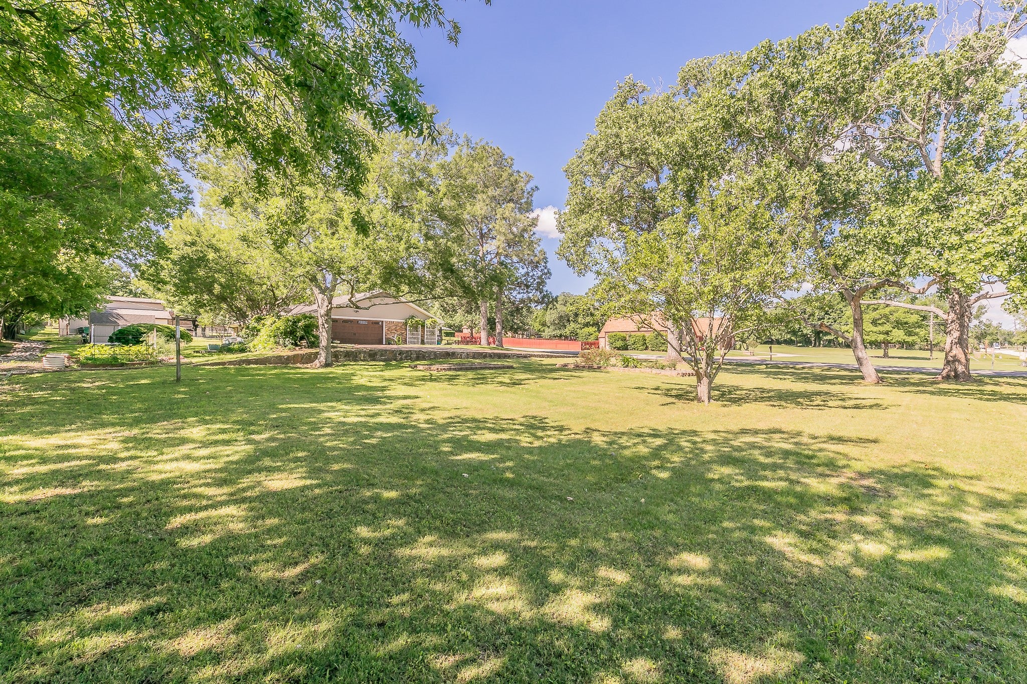 Keller, Texas, 76248, United States, 4 Bedrooms Bedrooms, ,3 BathroomsBathrooms,Residential,For Sale,1990211