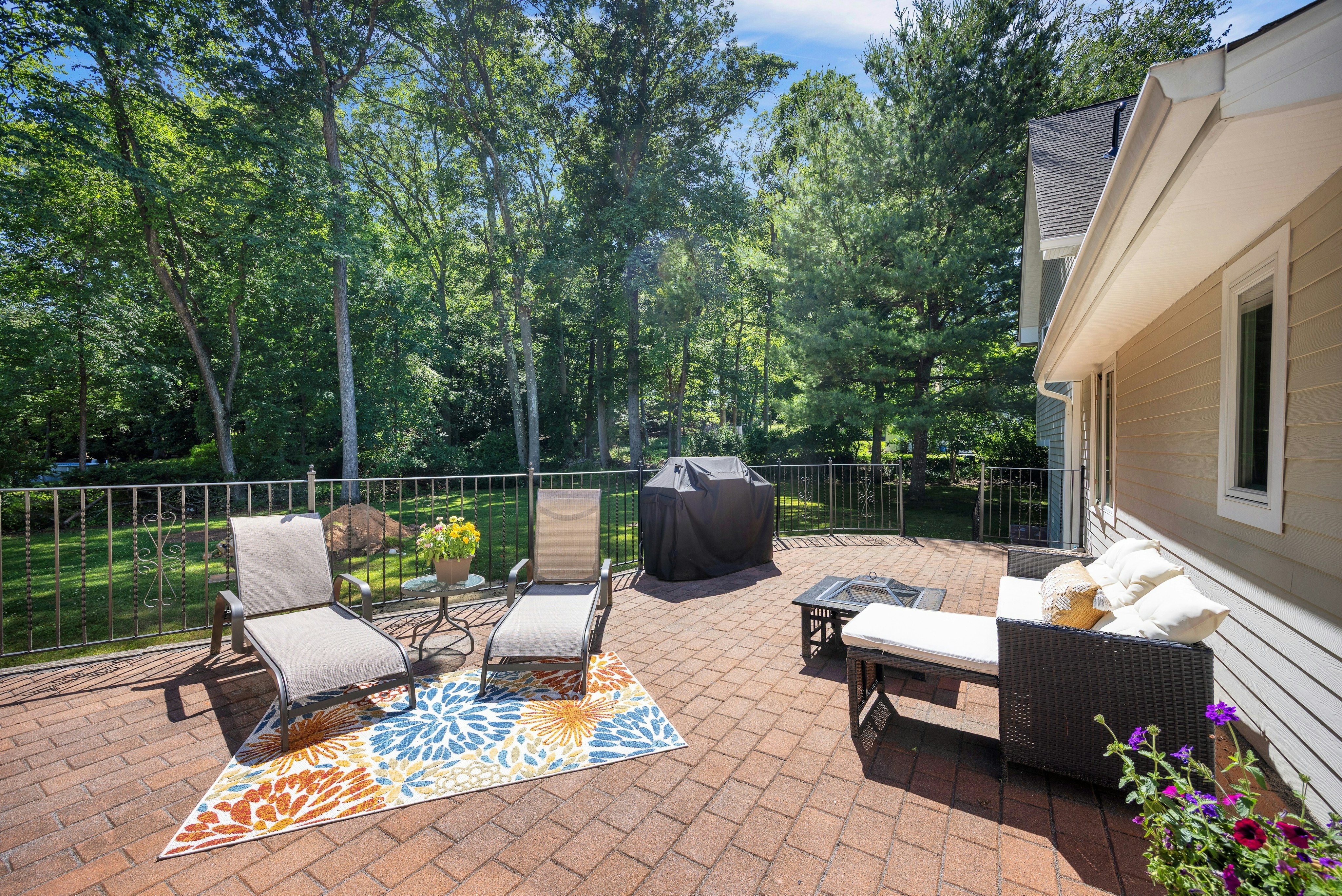  252 Mabel Place, Franklin Lakes, NJ 07417 - 物件實景