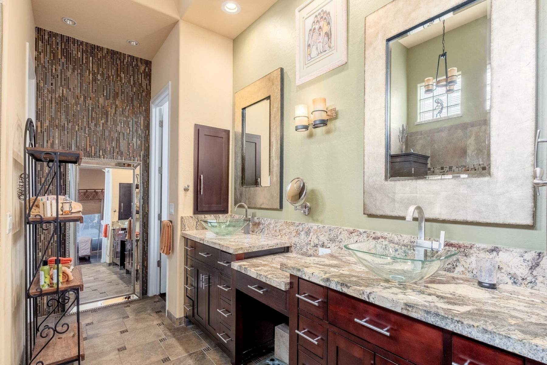  15618 E Cactus Drive  Fountain Hills, AZ - 物件實景