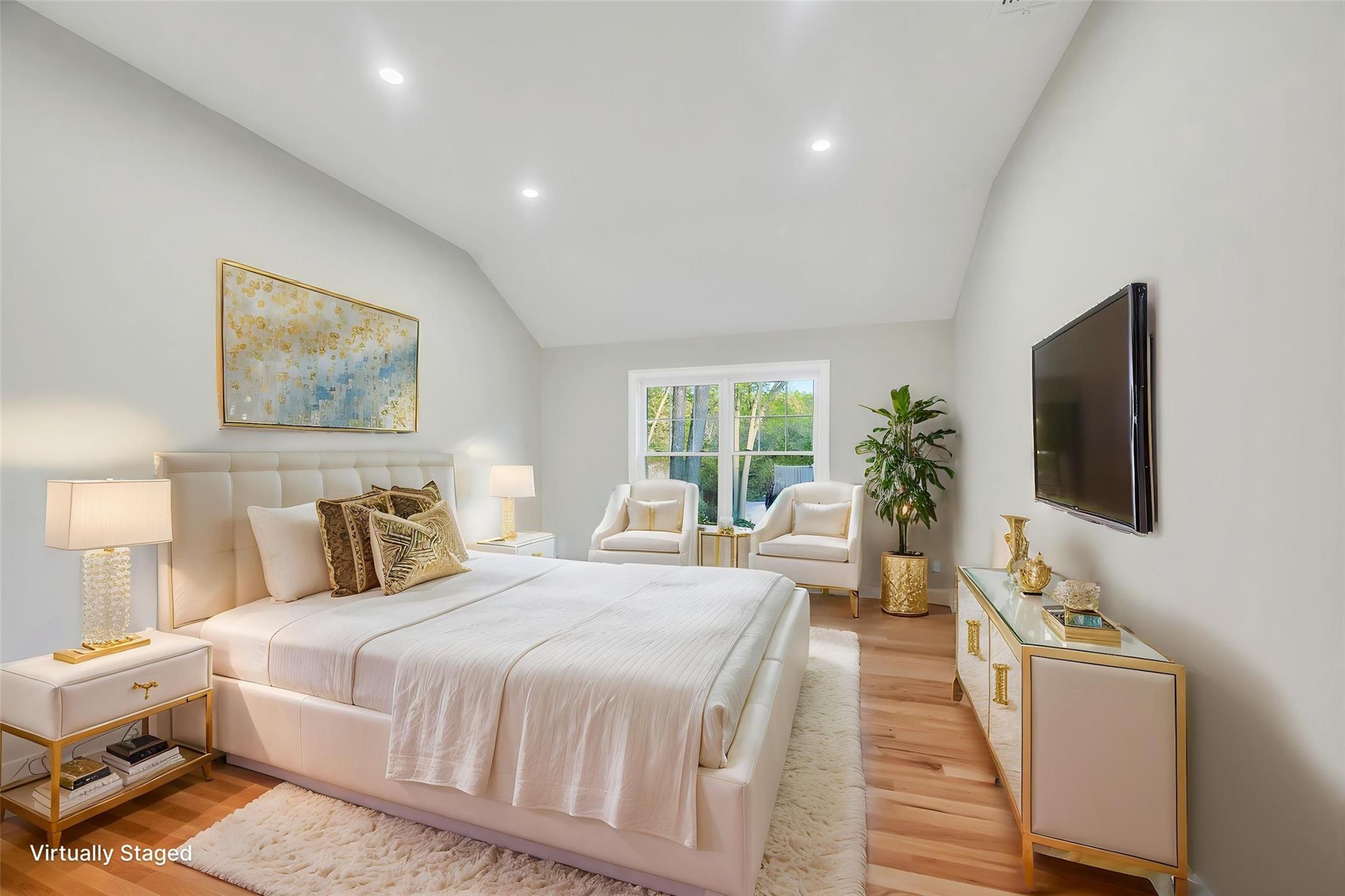 Smithtown, New York, 11787, United States, 4 Bedrooms Bedrooms, ,3 BathroomsBathrooms,Residential,For Sale,1796474