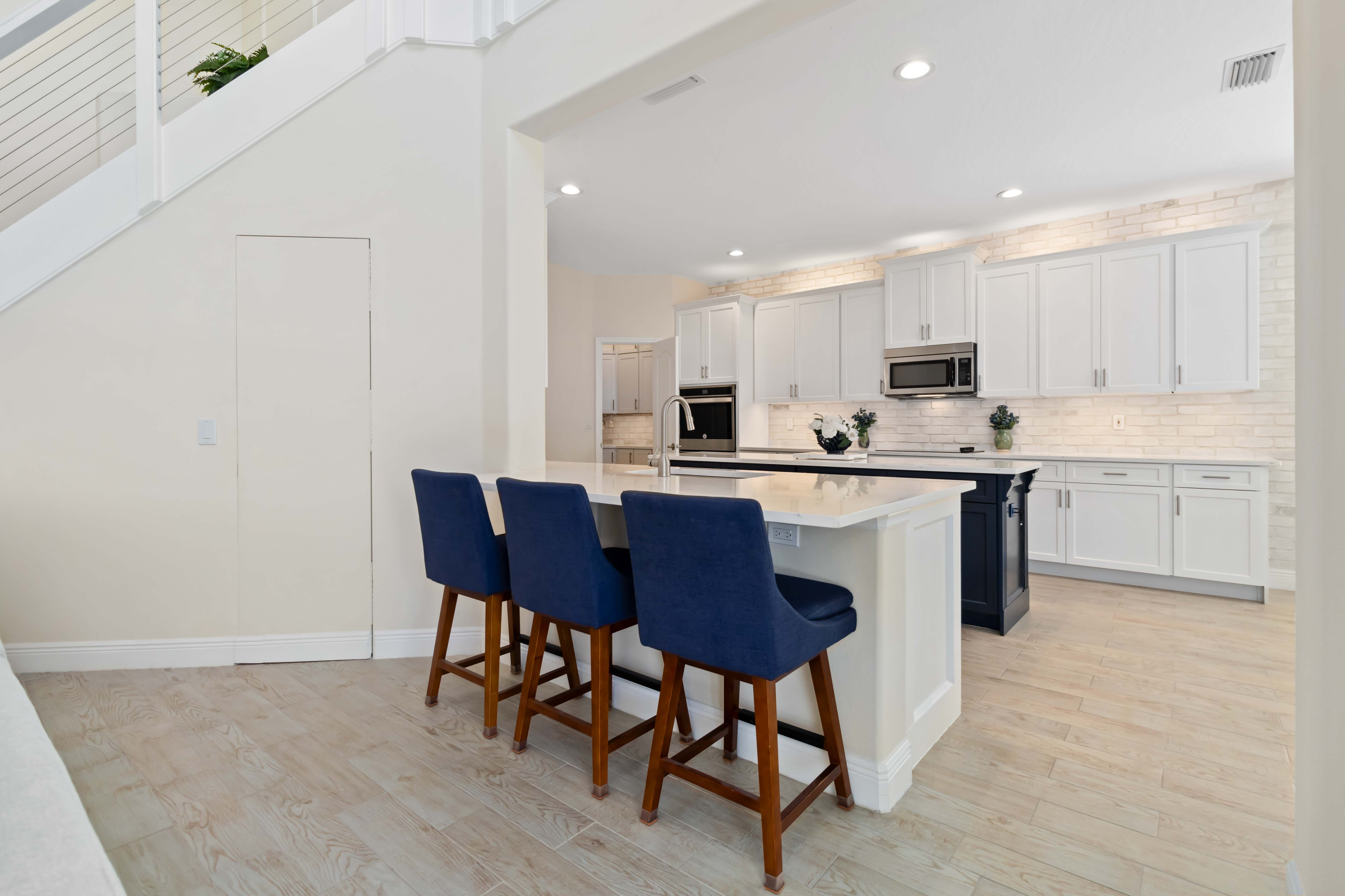 Indialantic, Florida, 32903, United States, 5 Bedrooms Bedrooms, ,3 BathroomsBathrooms,Residential,For Sale,2005377