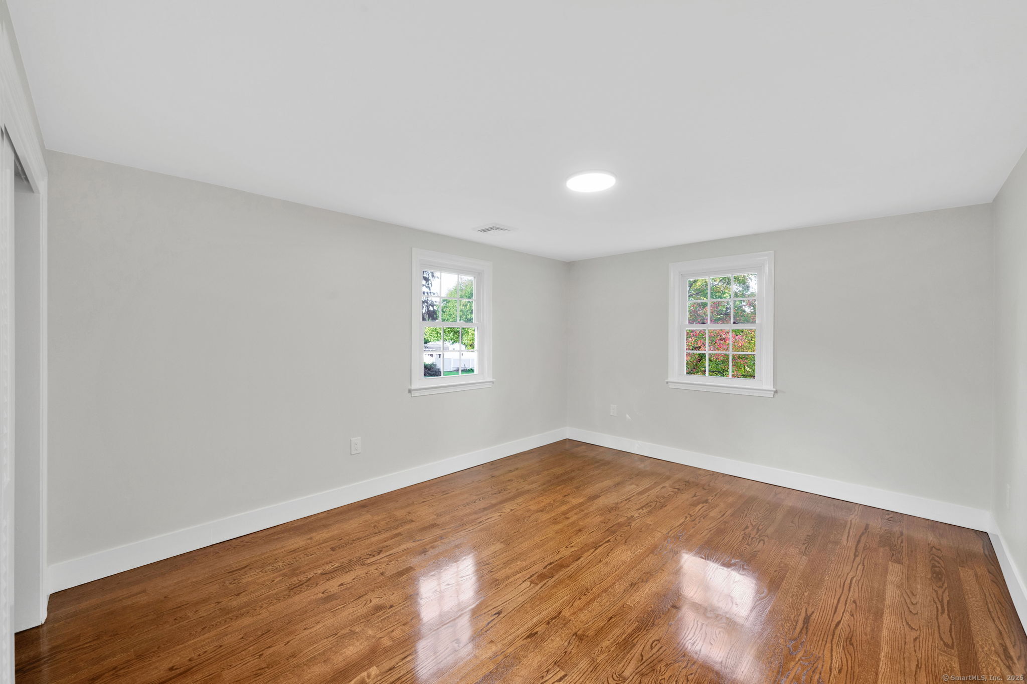 South Windsor, Connecticut, 06074, United States, 4 Bedrooms Bedrooms, ,3 BathroomsBathrooms,Residential,For Sale,2003244