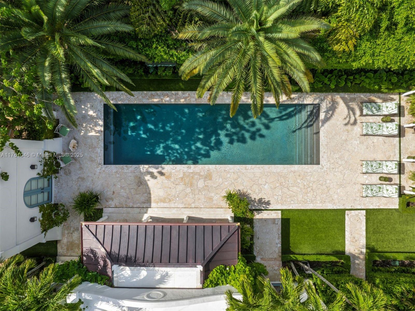 Miami, Florida, 33133, United States, 6 Bedrooms Bedrooms, ,6 BathroomsBathrooms,Residential,For Sale,1947591