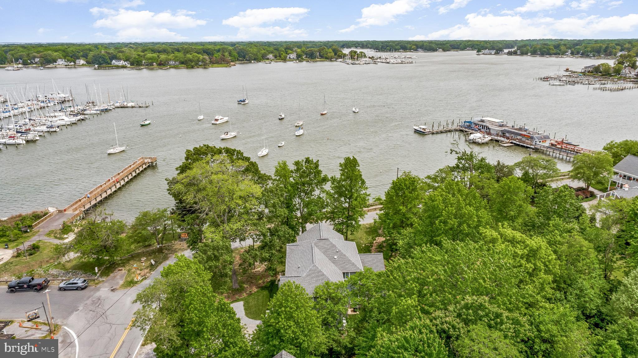 Galesville, Maryland, 20765, United States, 5 Bedrooms Bedrooms, ,4 BathroomsBathrooms,Residential,For Sale,1887426