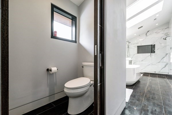 61- Walnut St, Saugus, Massachusetts, 01906, United States, 4 Bedrooms Bedrooms, ,6 BathroomsBathrooms,Residential,For Sale,61- Walnut St,1008970