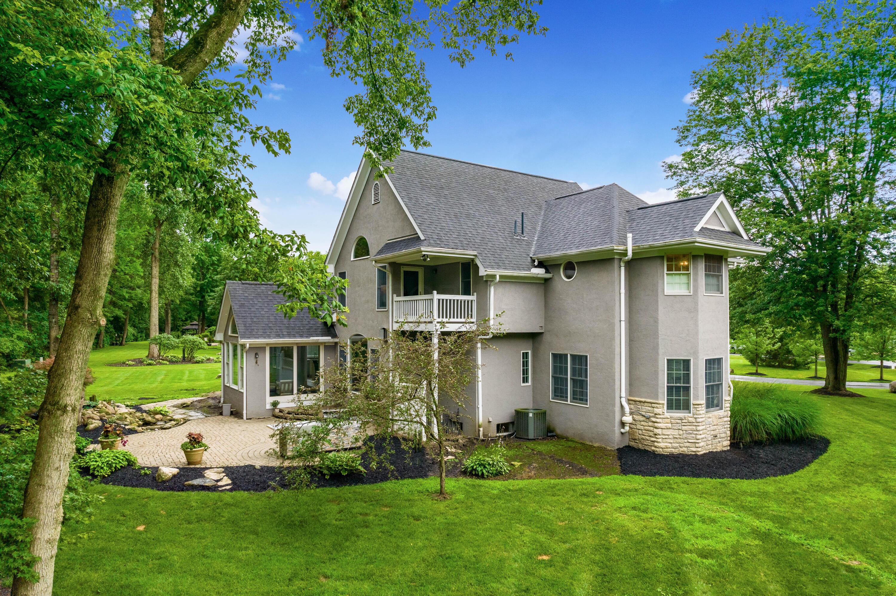 Blacklick, Ohio, 43004, United States, 5 Bedrooms Bedrooms, ,6 BathroomsBathrooms,Residential,For Sale,1895404