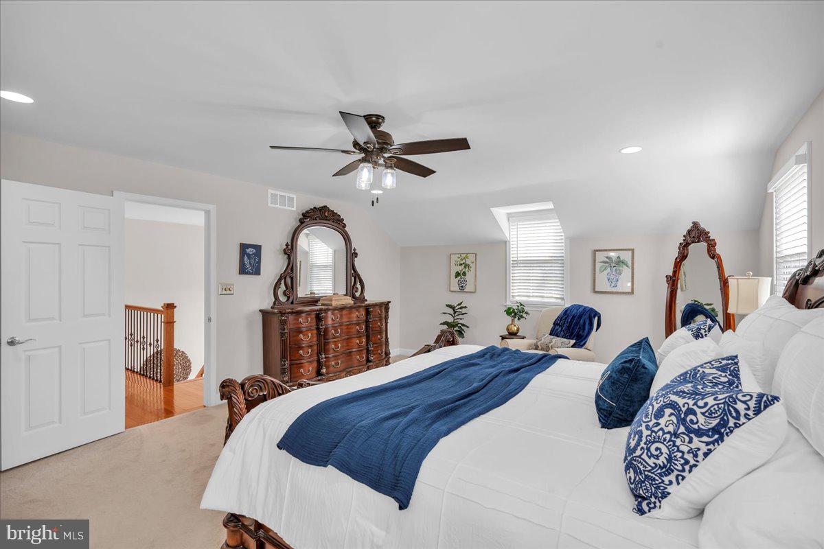 SEWELL, New Jersey, 08080, United States, 4 Bedrooms Bedrooms, ,3 BathroomsBathrooms,Residential,For Sale,1983888