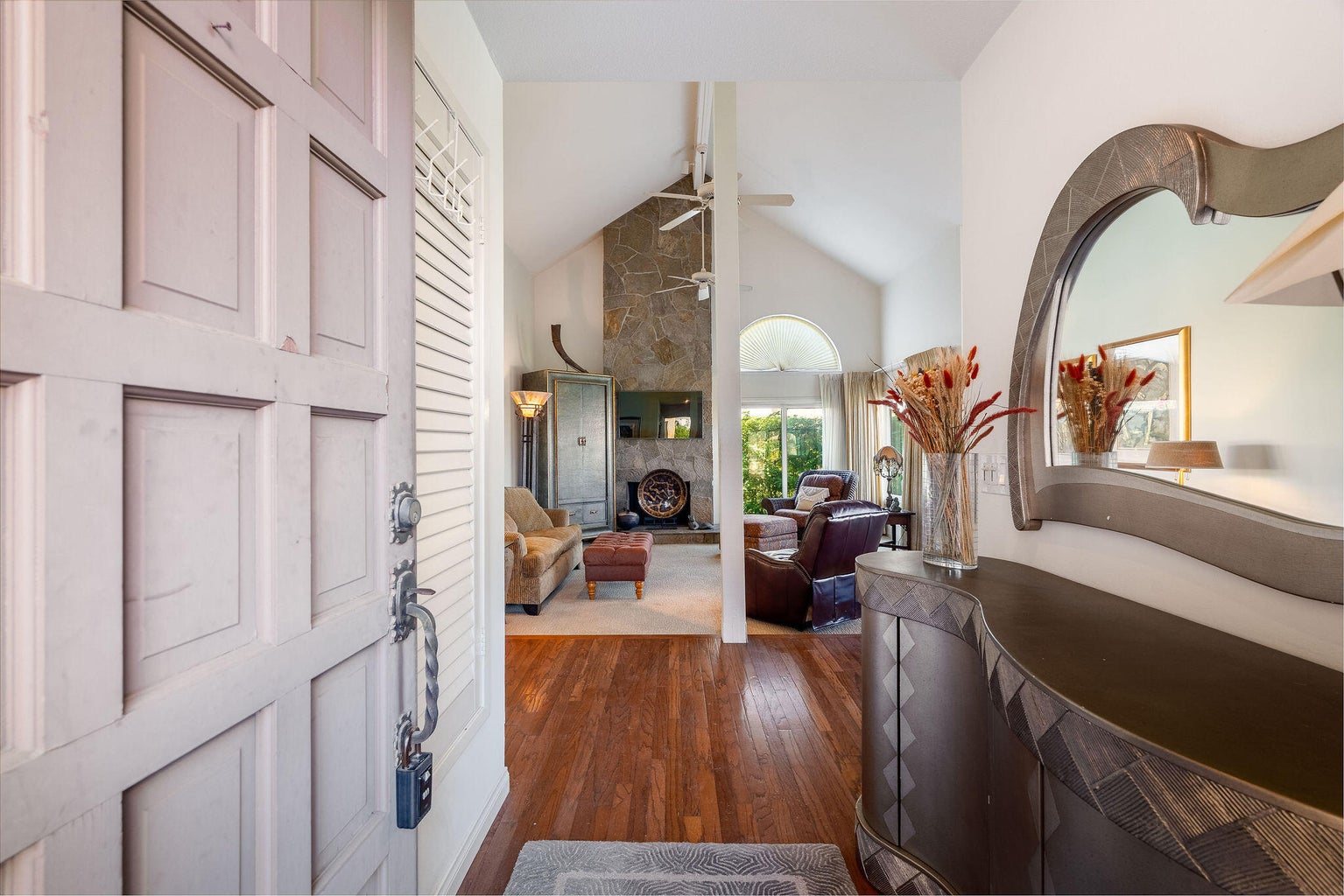 Palm Desert, California, 92260, United States, 2 Bedrooms Bedrooms, ,2 BathroomsBathrooms,Residential,For Sale,1981294