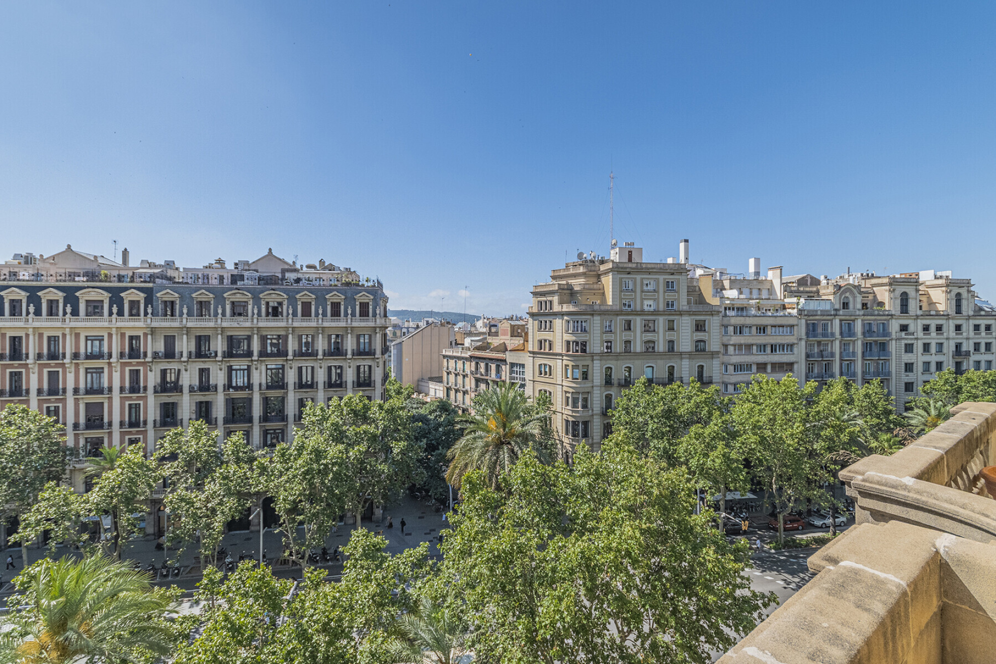  Elegant property in a stately estate on Avenida Diagonal - 物件實景