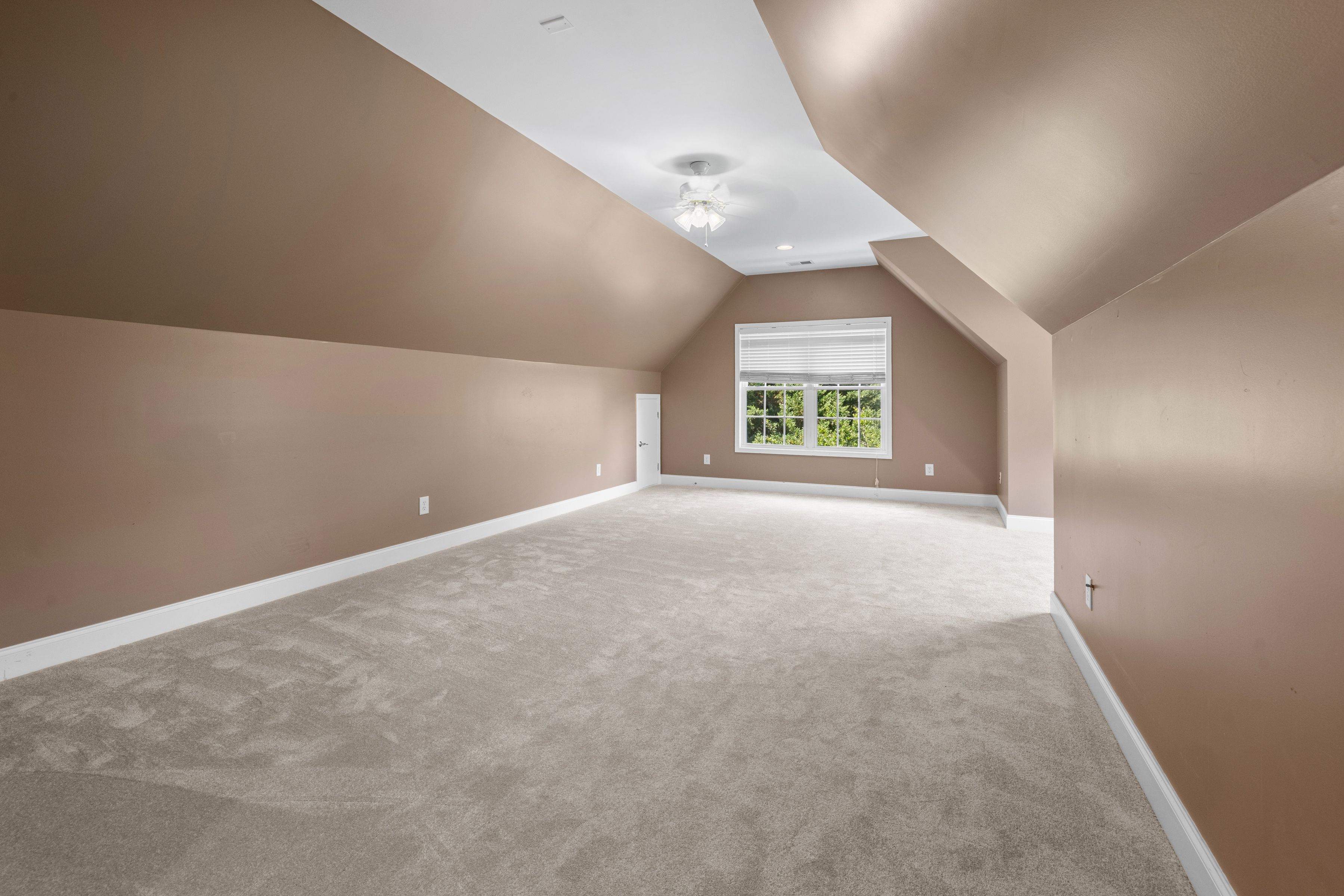  221 Heaven View Drive, Walhalla, SC 29691 - 物件實景